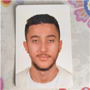 Puedo dar clases para niños chicos y para extranjeros (marroquís o arabes )que quieran aprender español y también franceses